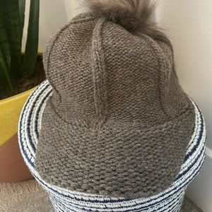 100% wool toque cap with bobble- from Korea